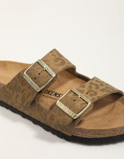 SANDALIAS BIRKENSTOCK ARIZONA SYN en color Kaki