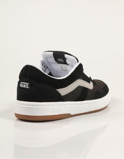 ZAPATILLAS VANS CRUZE 3 0 en color Negro