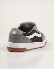 ZAPATILLAS VANS HYLANE en color Gris
