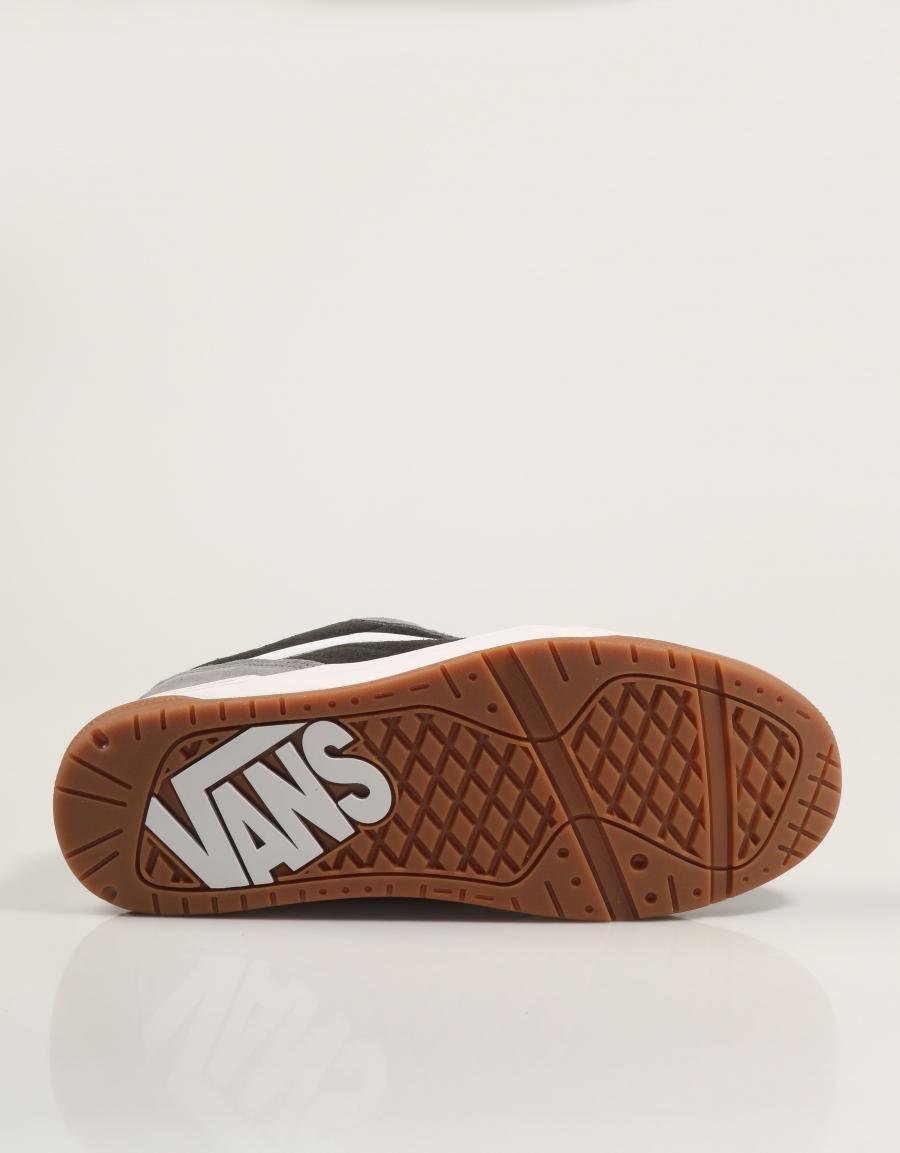 ZAPATILLAS VANS HYLANE en color Gris