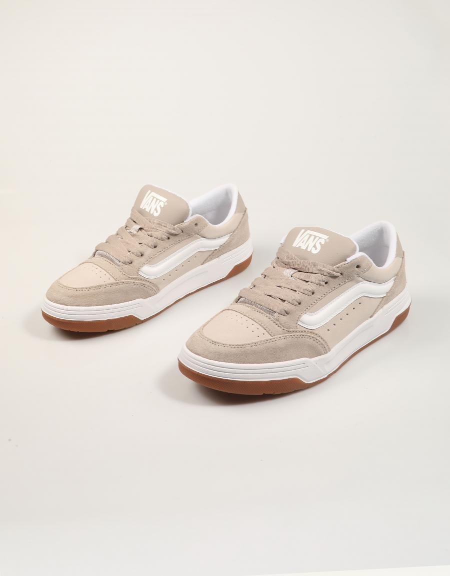 ZAPATILLAS VANS HYLANE 2 TONE en color Beige