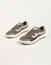 ZAPATILLAS VANS MTE ULTRARANGE 2 0 en color Beige