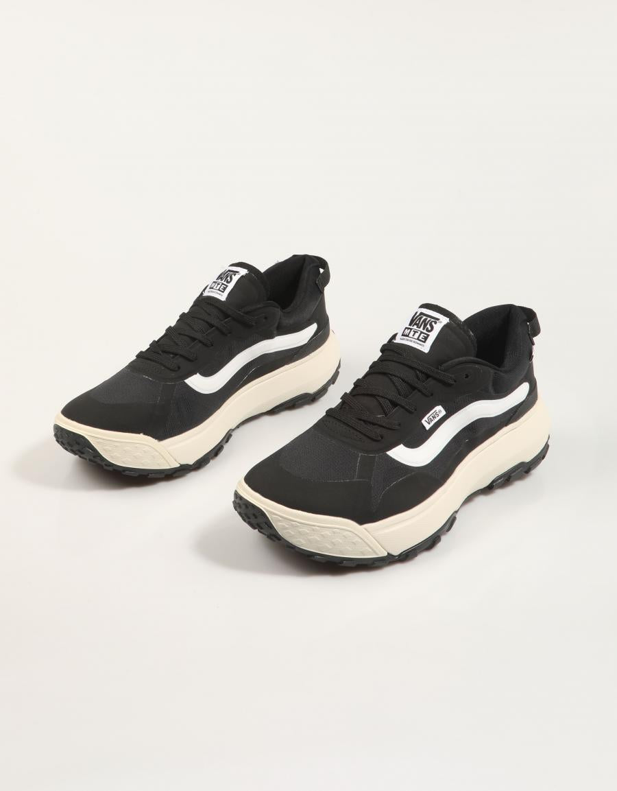 ZAPATILLAS VANS MTE CROSSPATH en color Negro