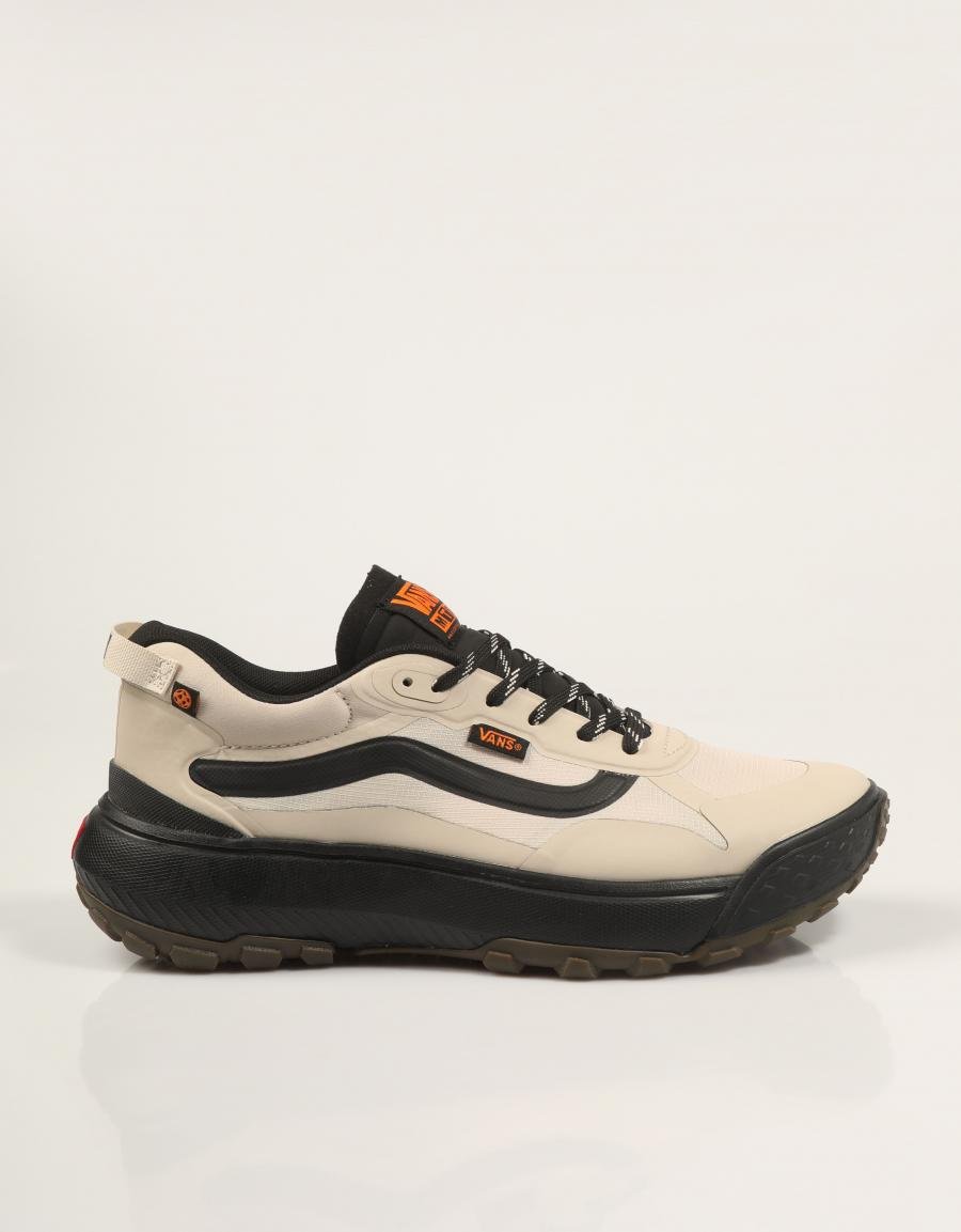 ZAPATILLAS VANS MTE CROSSPATH en color Beige