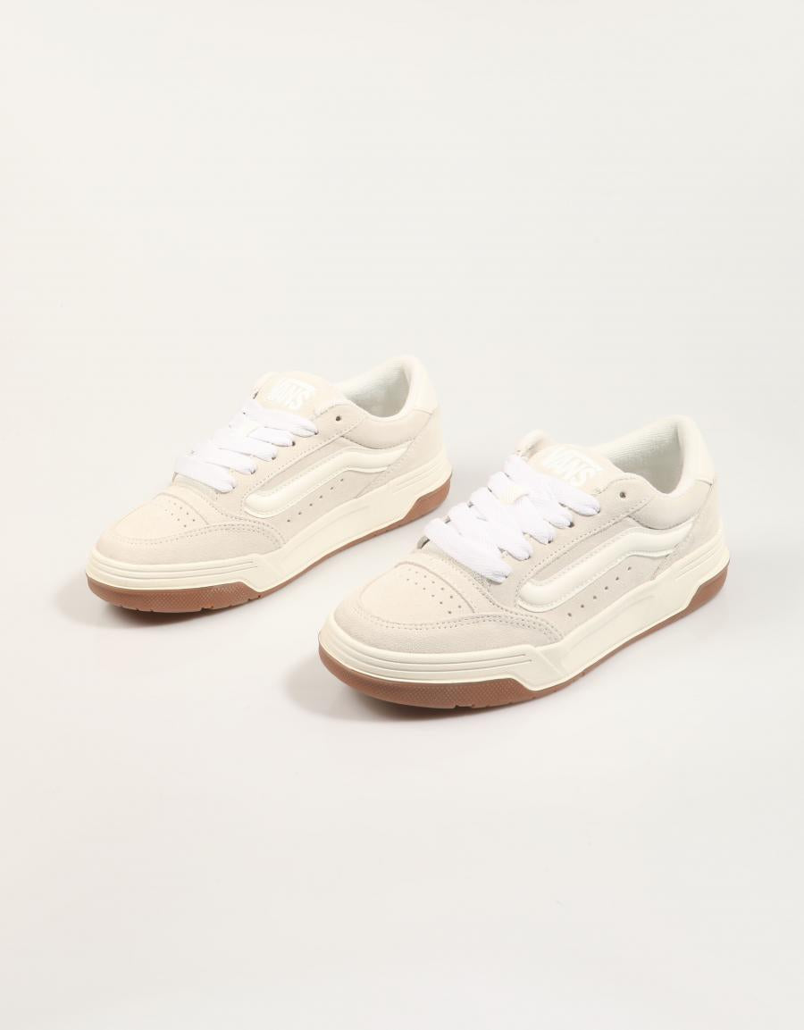 ZAPATILLAS VANS HYLANE en color Beige