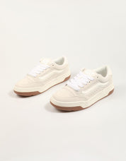 ZAPATILLAS VANS HYLANE en color Beige
