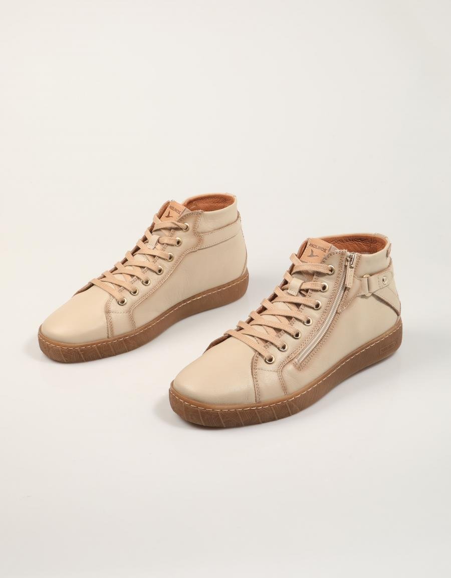 BOTINES PIKOLINOS LANZAROTE W7B-8868C1 en color Hielo