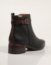 BOTINES PIKOLINOS MALAGA W6W-8622C1 en color Negro