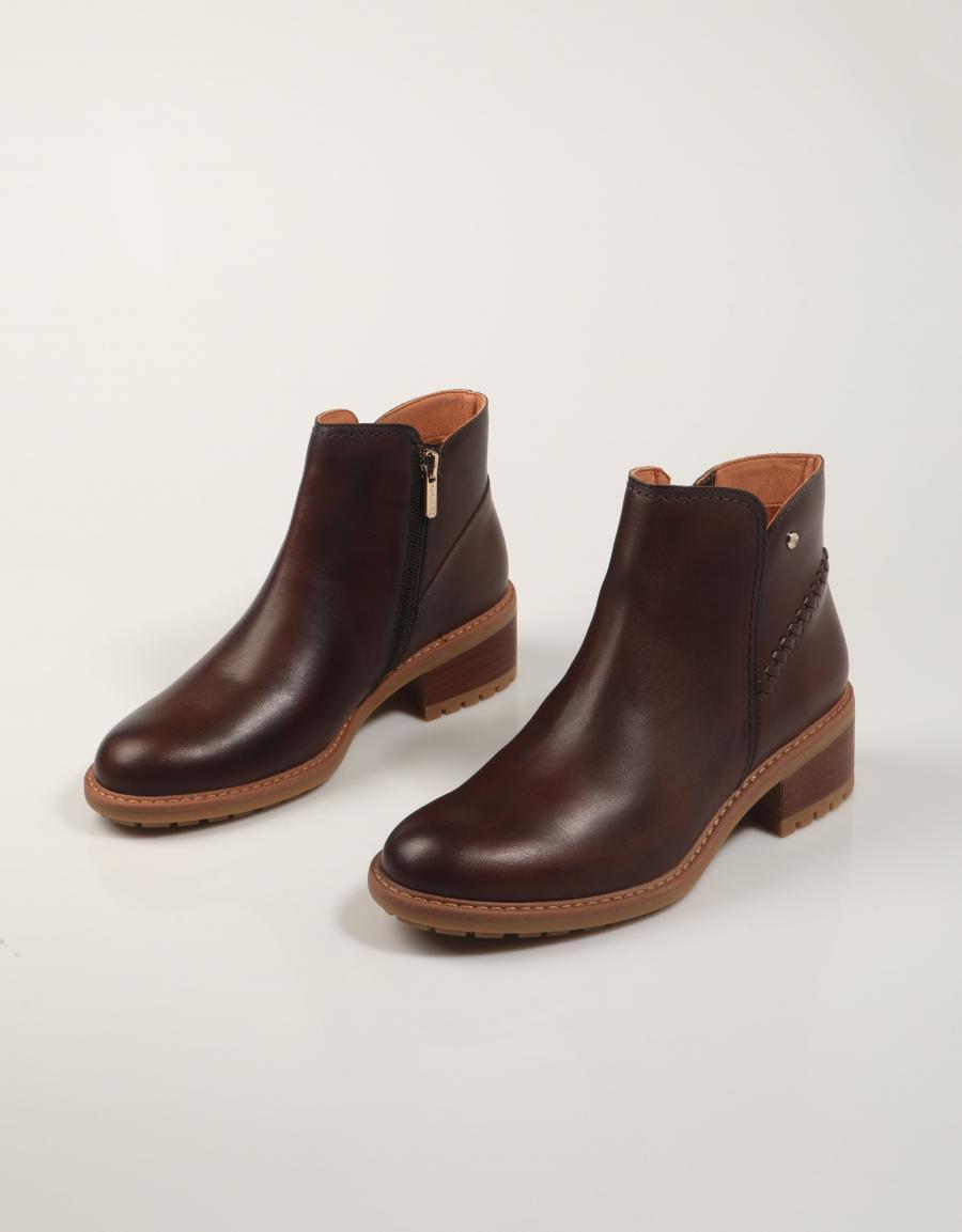 BOTINES PIKOLINOS MEDINA W0D-8871 en color Marron