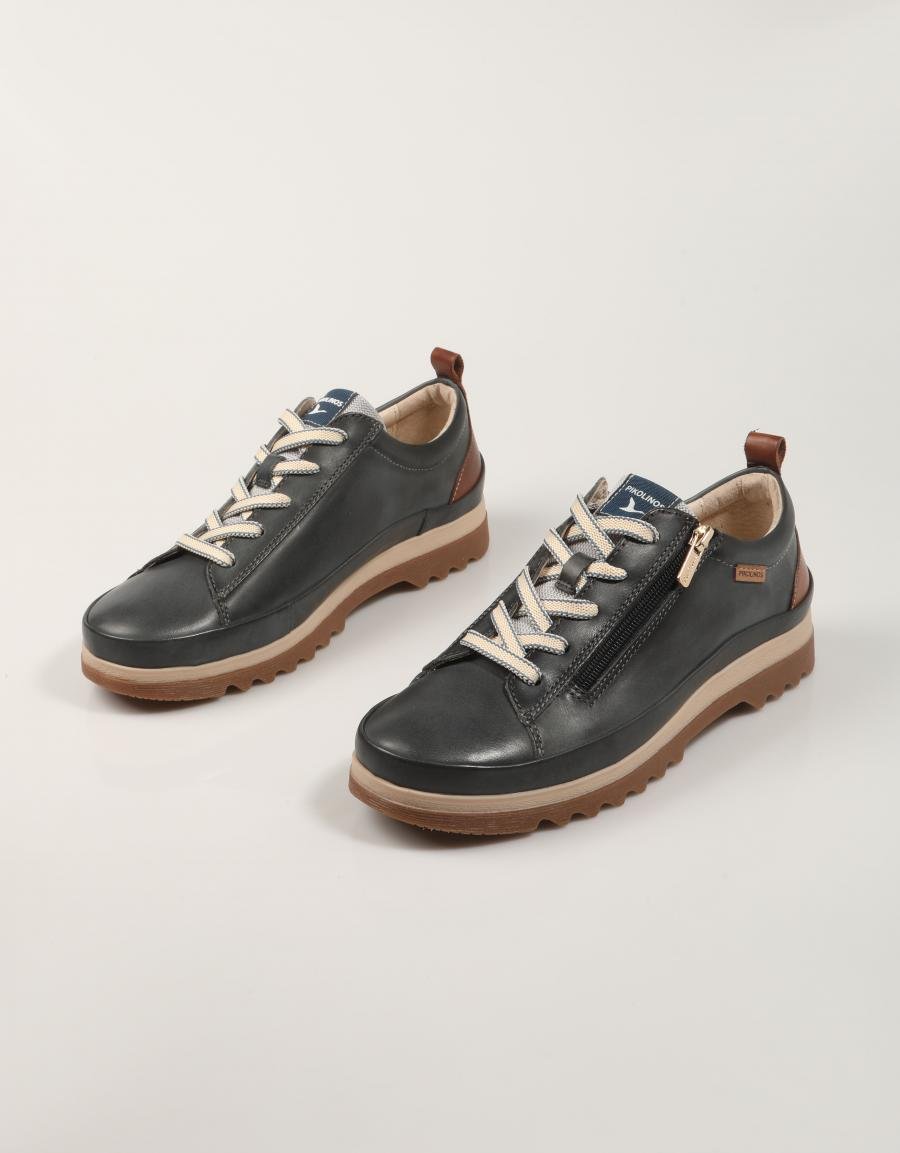 ZAPATILLAS PIKOLINOS VIGO W3W-6979 en color Azul marino