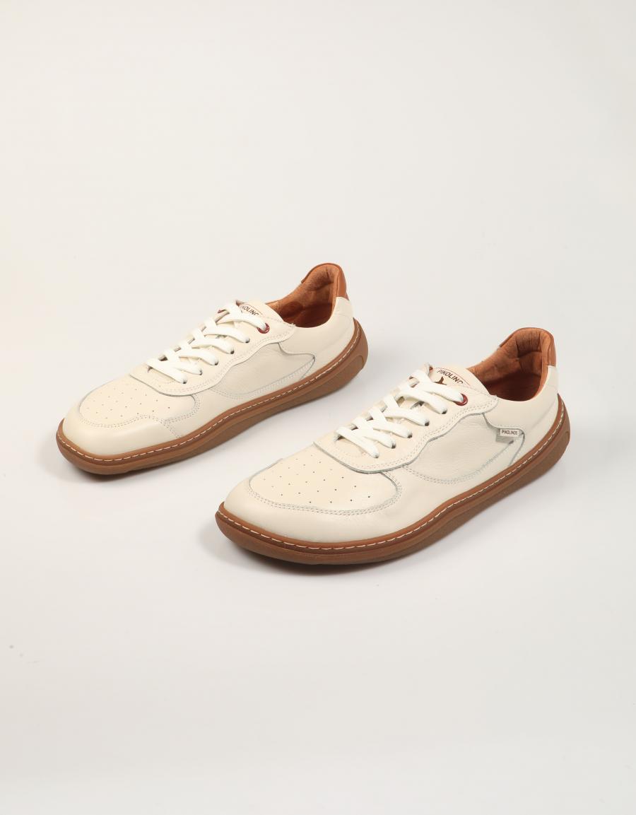 ZAPATILLAS PIKOLINOS ARANJUEZ U9F-6363C1 en color Blanco