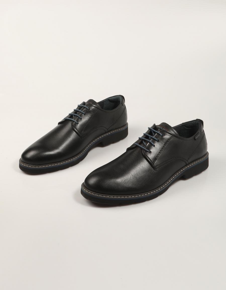ZAPATOS PIKOLINOS ALARCON M7D-4289 en color Negro