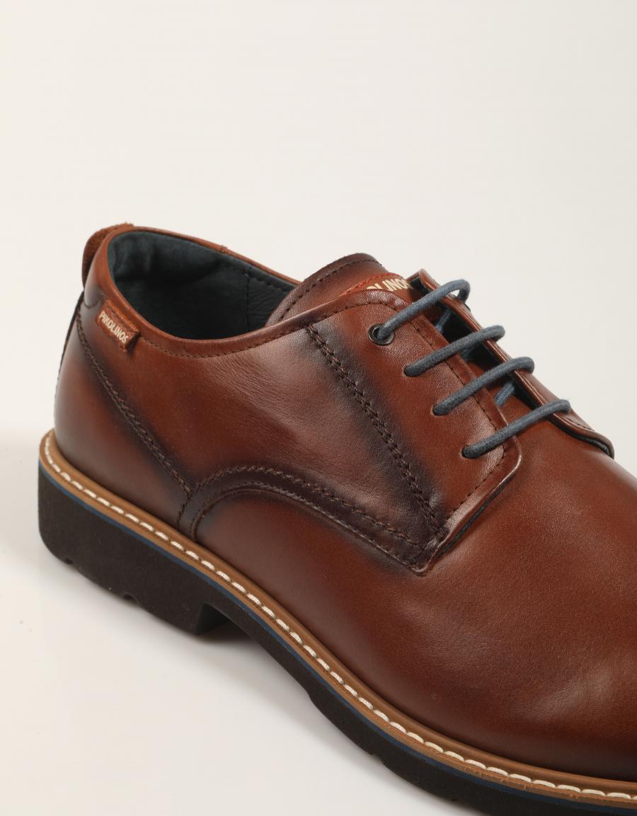 ZAPATOS PIKOLINOS ALARCON M7D-4289 en color Cuero