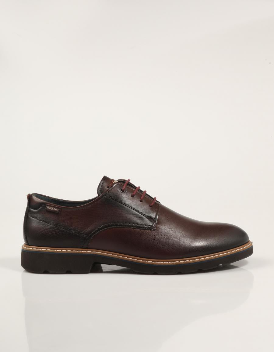 ZAPATOS PIKOLINOS ALARCON M7D-4289 en color Marron