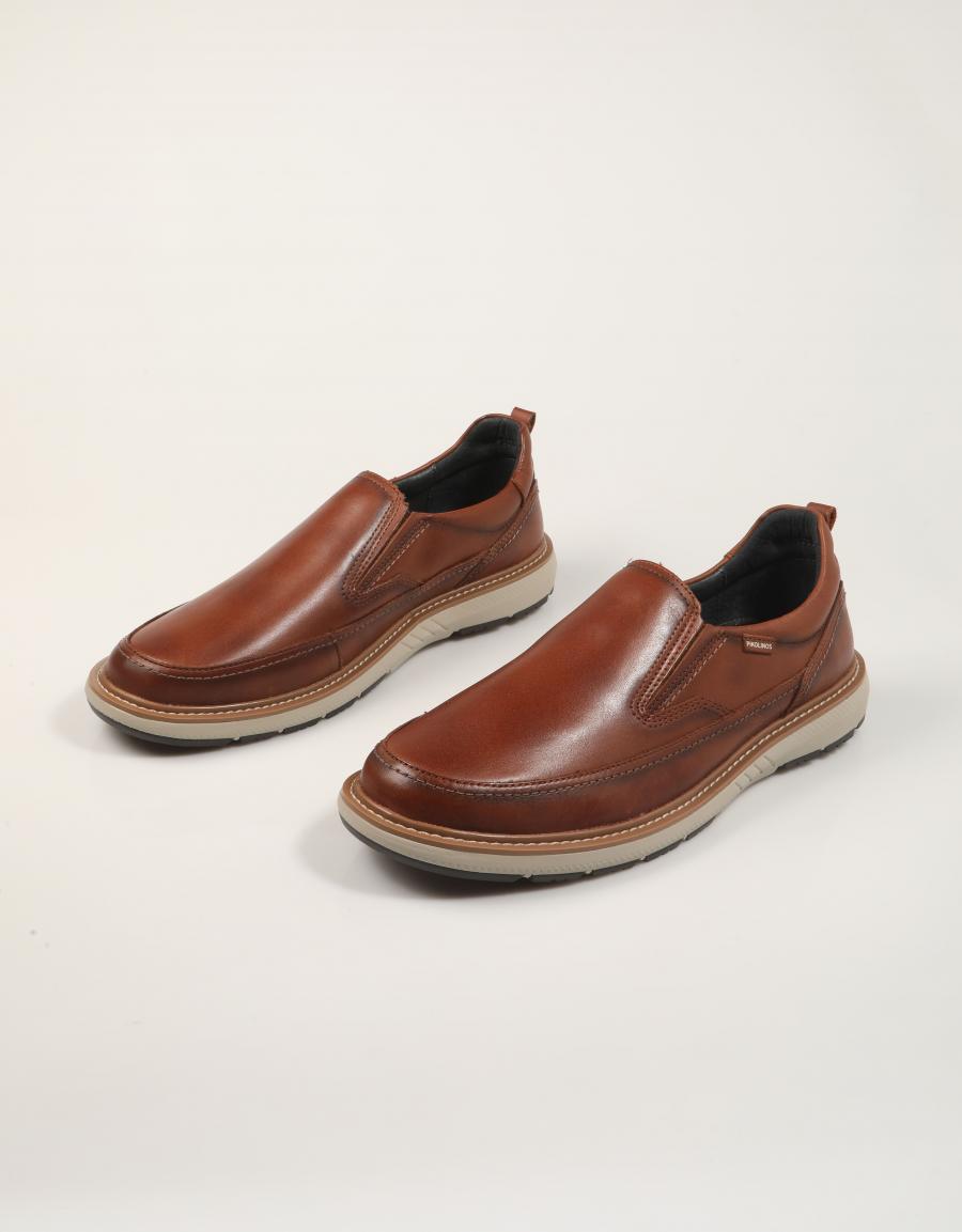 ZAPATOS PIKOLINOS BILBAO M8D-3054C1 en color Cuero