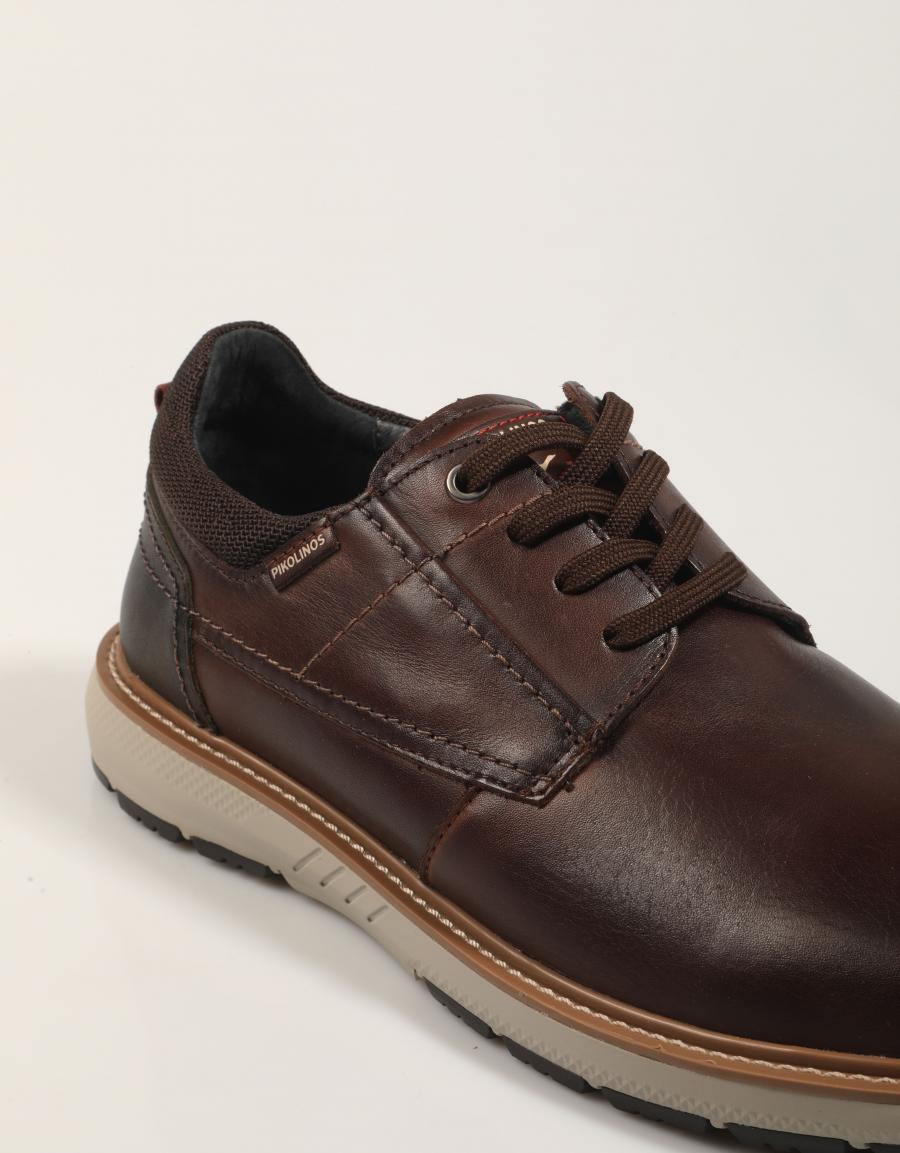ZAPATOS PIKOLINOS BILBAO M8D-4292C1 en color Marron