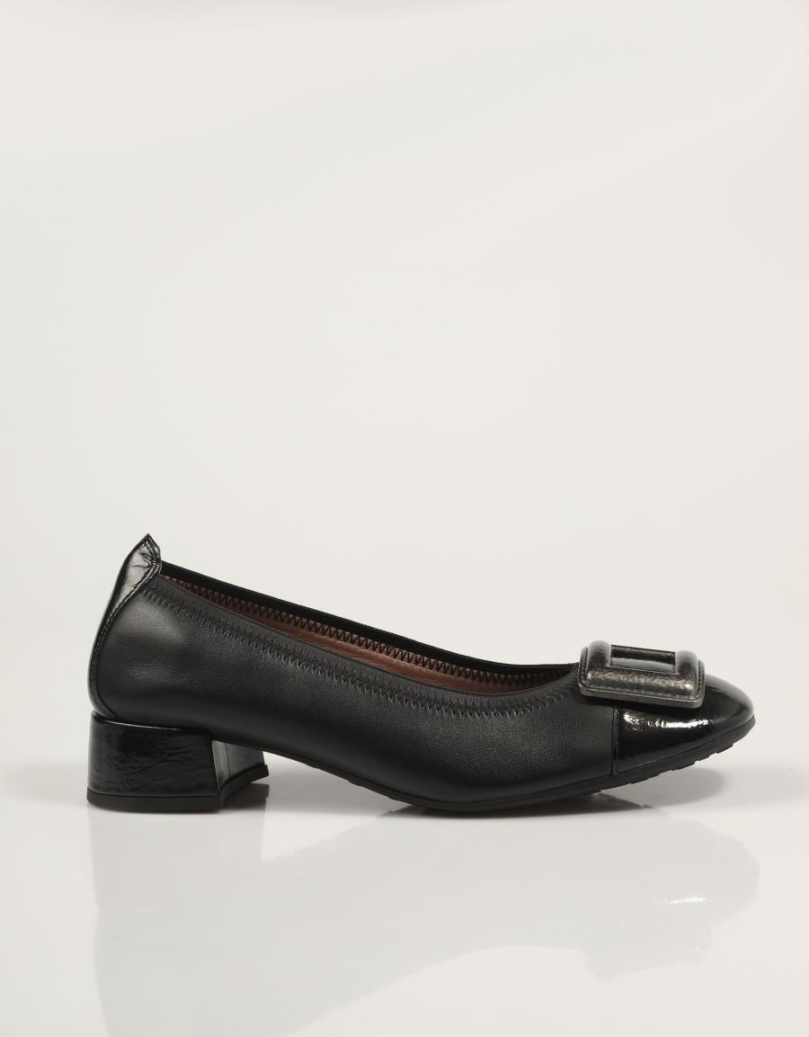 ZAPATOS HISPANITAS CHI254318 en color Negro