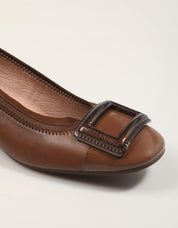 ZAPATOS HISPANITAS CHI254318 en color Marron