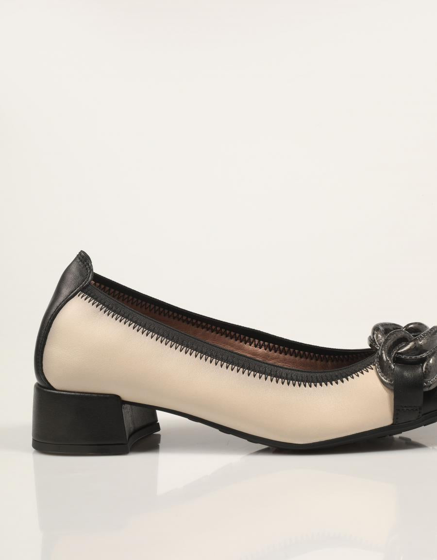 ZAPATOS HISPANITAS CHI254349 en color Negro