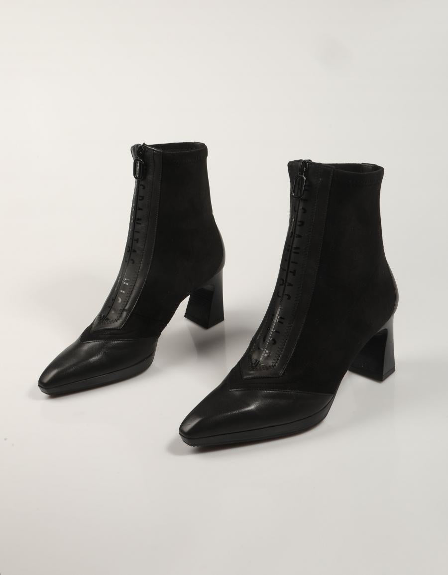 BOTINES HISPANITAS CHI254186 en color Negro