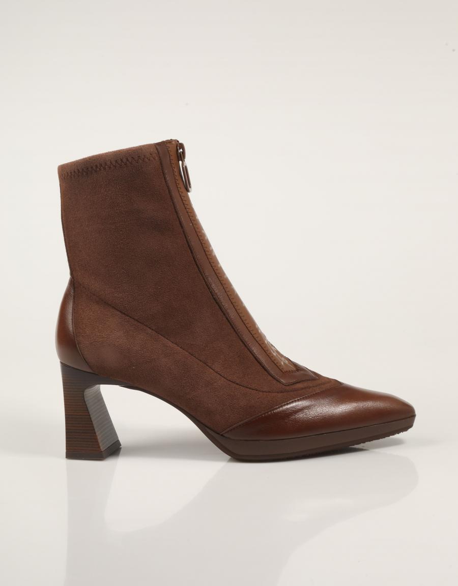 BOTINES HISPANITAS CHI254186 en color Marron