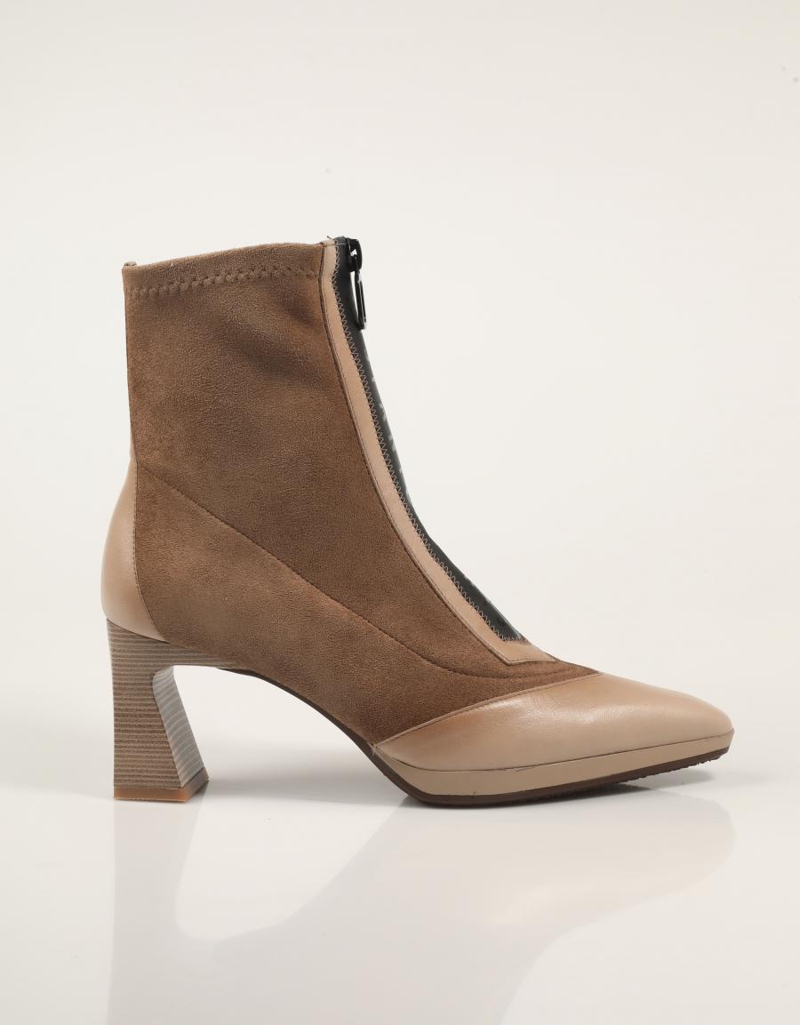 BOTINES HISPANITAS CHI254186 en color Taupe