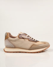 ZAPATILLAS HISPANITAS CHI254312 en color Beige
