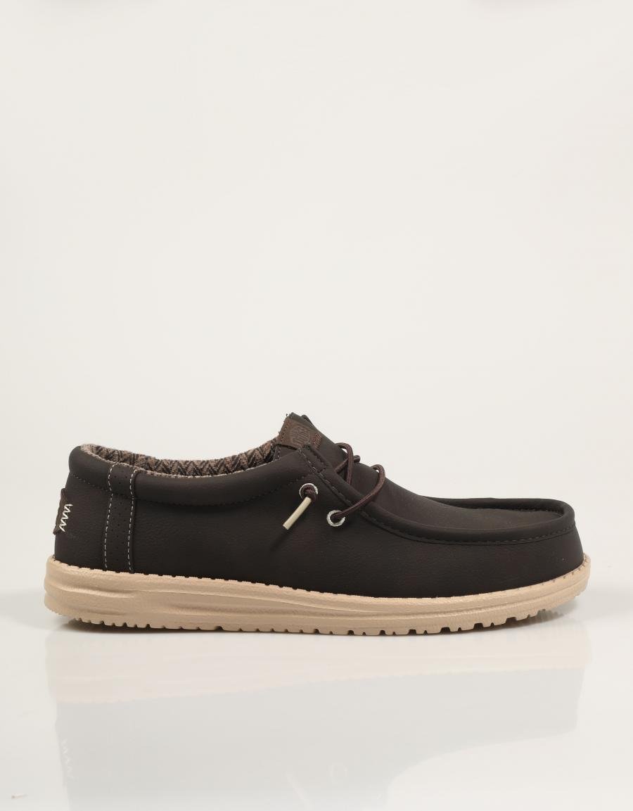 ZAPATOS DUDE WALLY CLASSIC en color Marron