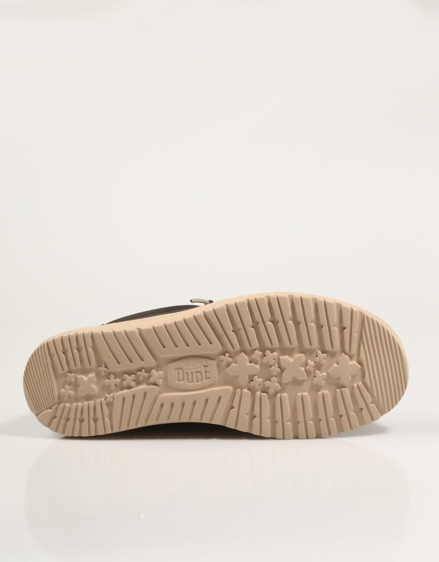 ZAPATOS DUDE WALLY CLASSIC en color Marron