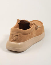ZAPATOS DUDE WALLY CONF SUEDE en color Cuero