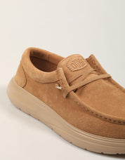 ZAPATOS DUDE WALLY CONF SUEDE en color Cuero