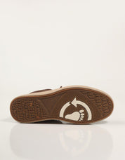 ZAPATOS NATURAL WORLD MAZAMA en color Marron