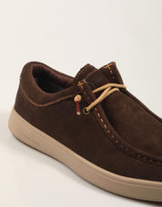 ZAPATOS NATURAL WORLD MAZAMA en color Marron