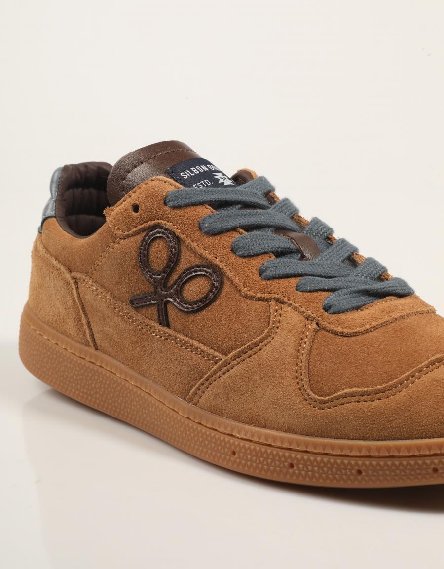 ZAPATILLAS SILBON 133647 en color Cuero