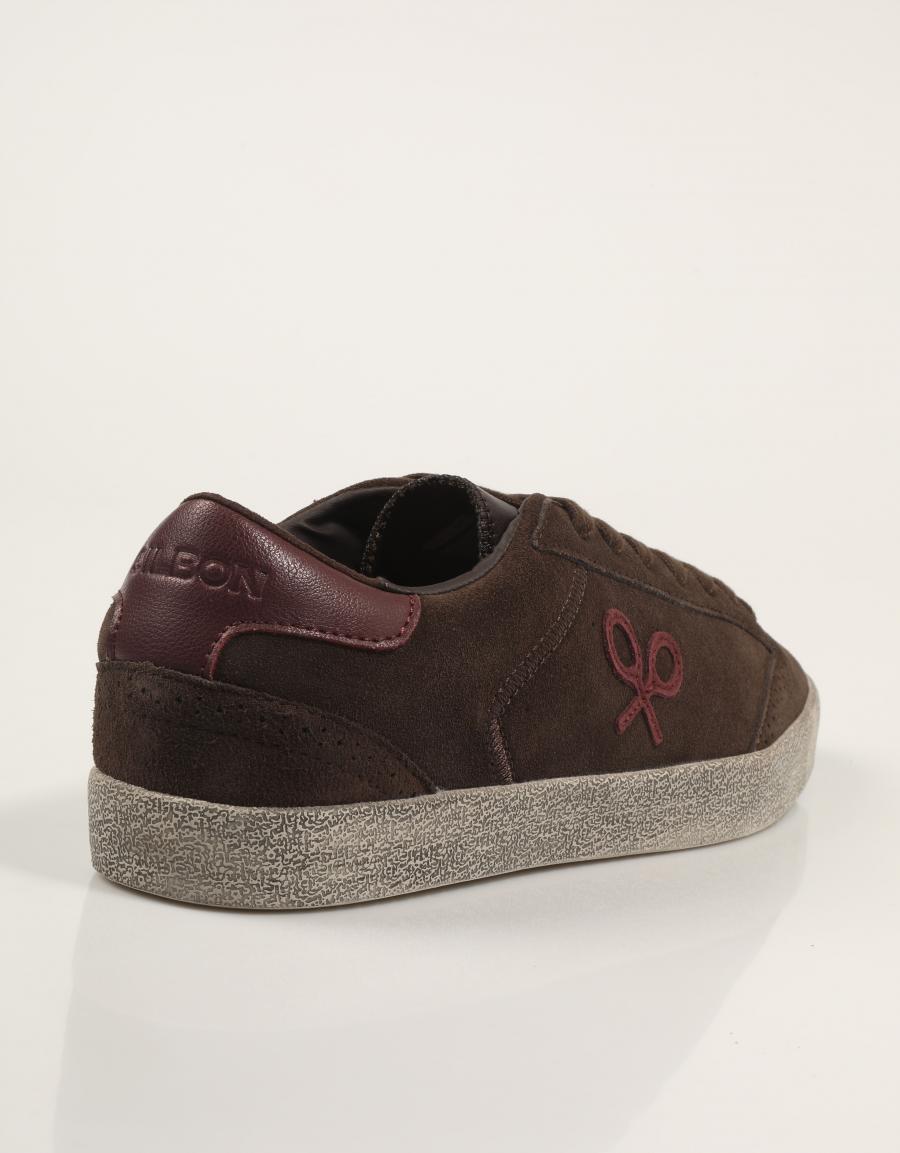 ZAPATILLAS SILBON 133642 en color Marron