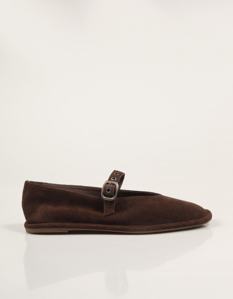 ZAPATOS TOP 3 SA771 en color Marron