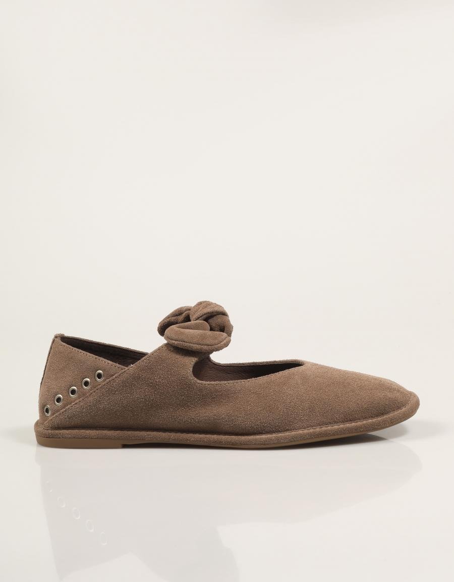 ZAPATOS TOP 3 SA773 en color Taupe