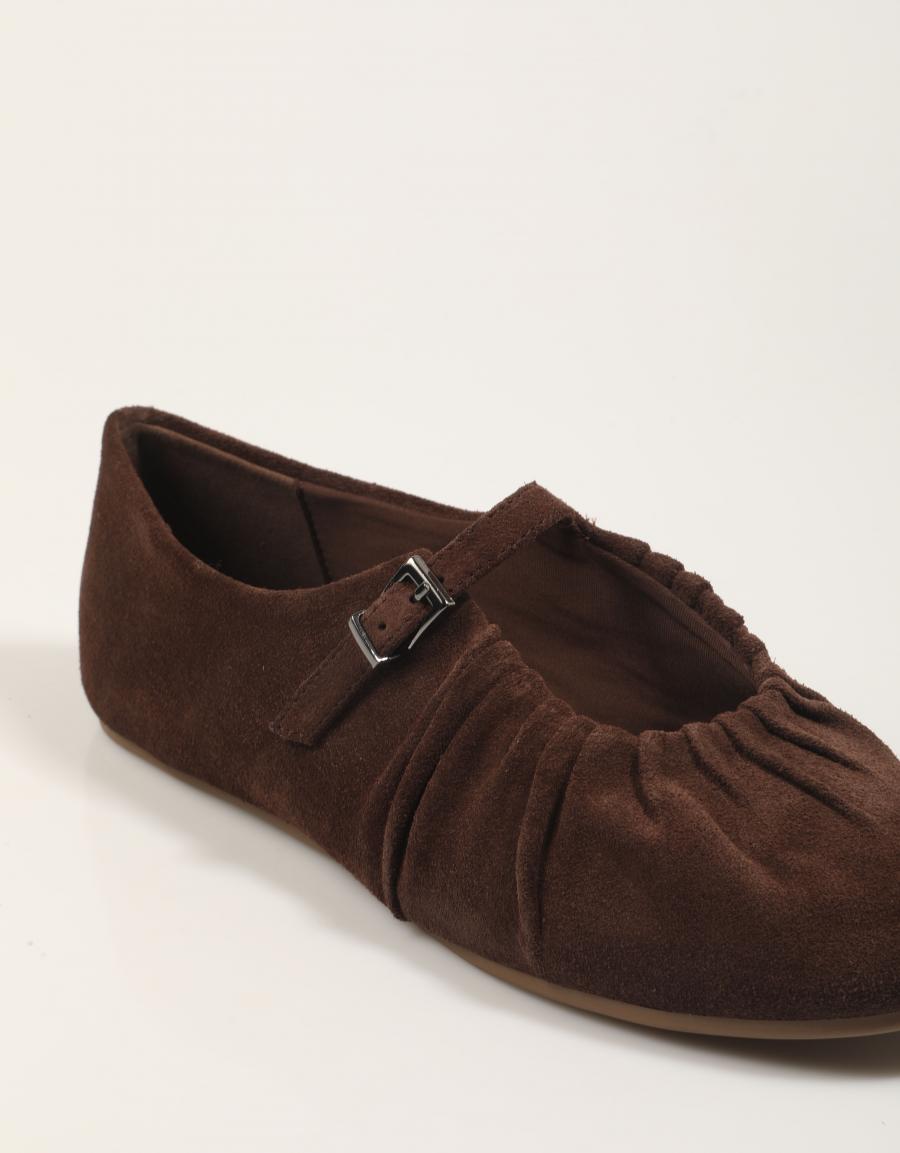 ZAPATOS TOP 3 SA780 en color Marron