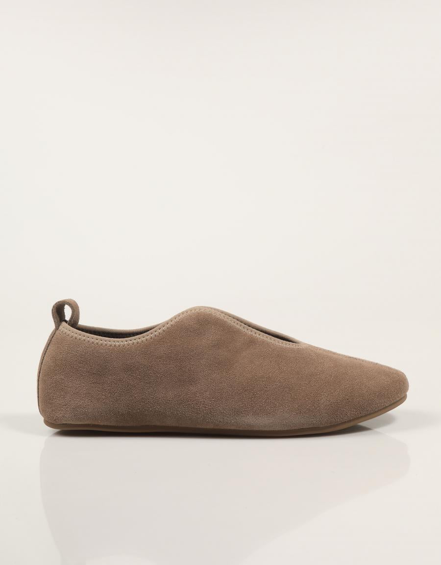 ZAPATOS TOP 3 SA778 en color Taupe