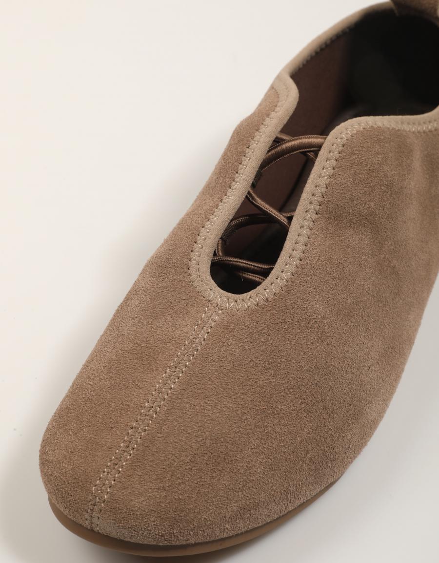 ZAPATOS TOP 3 SA778 en color Taupe