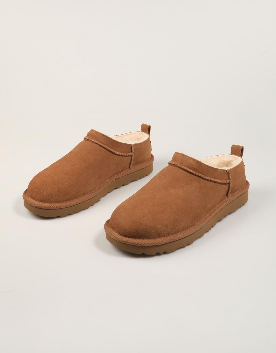 ZAPATOS UGG W CLASSIC MICRO en color Cuero