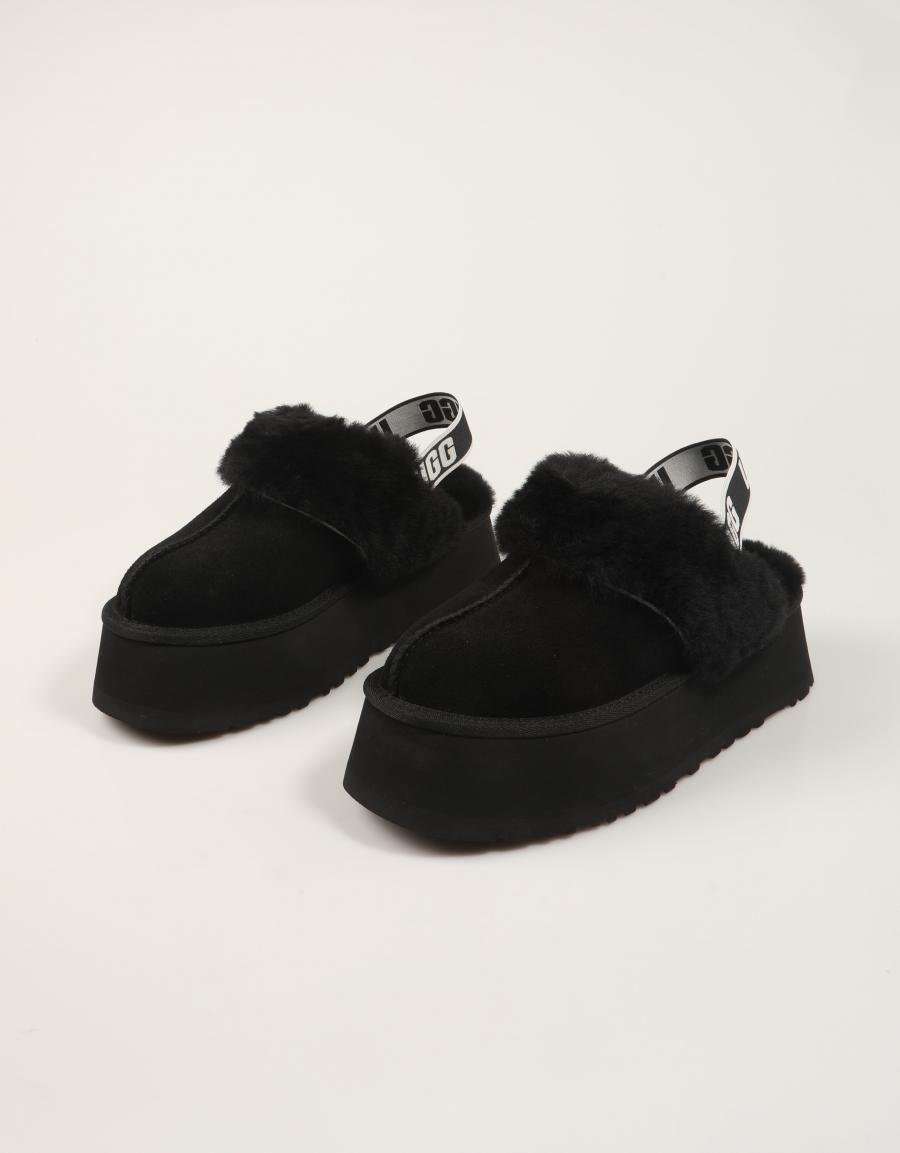 ZAPATILLAS CASA UGG W FUNKETTE II en color Negro