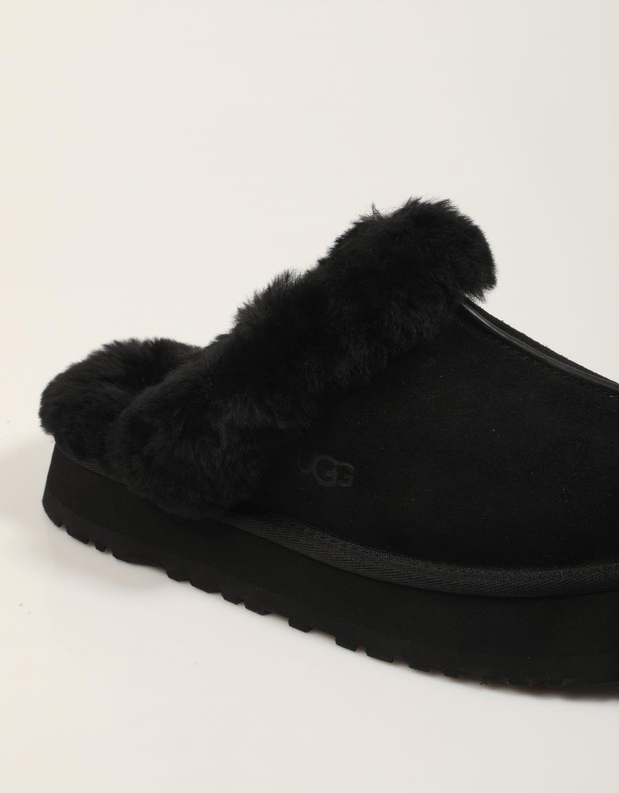 ZAPATILLAS CASA UGG W DISQUETTE II en color Negro