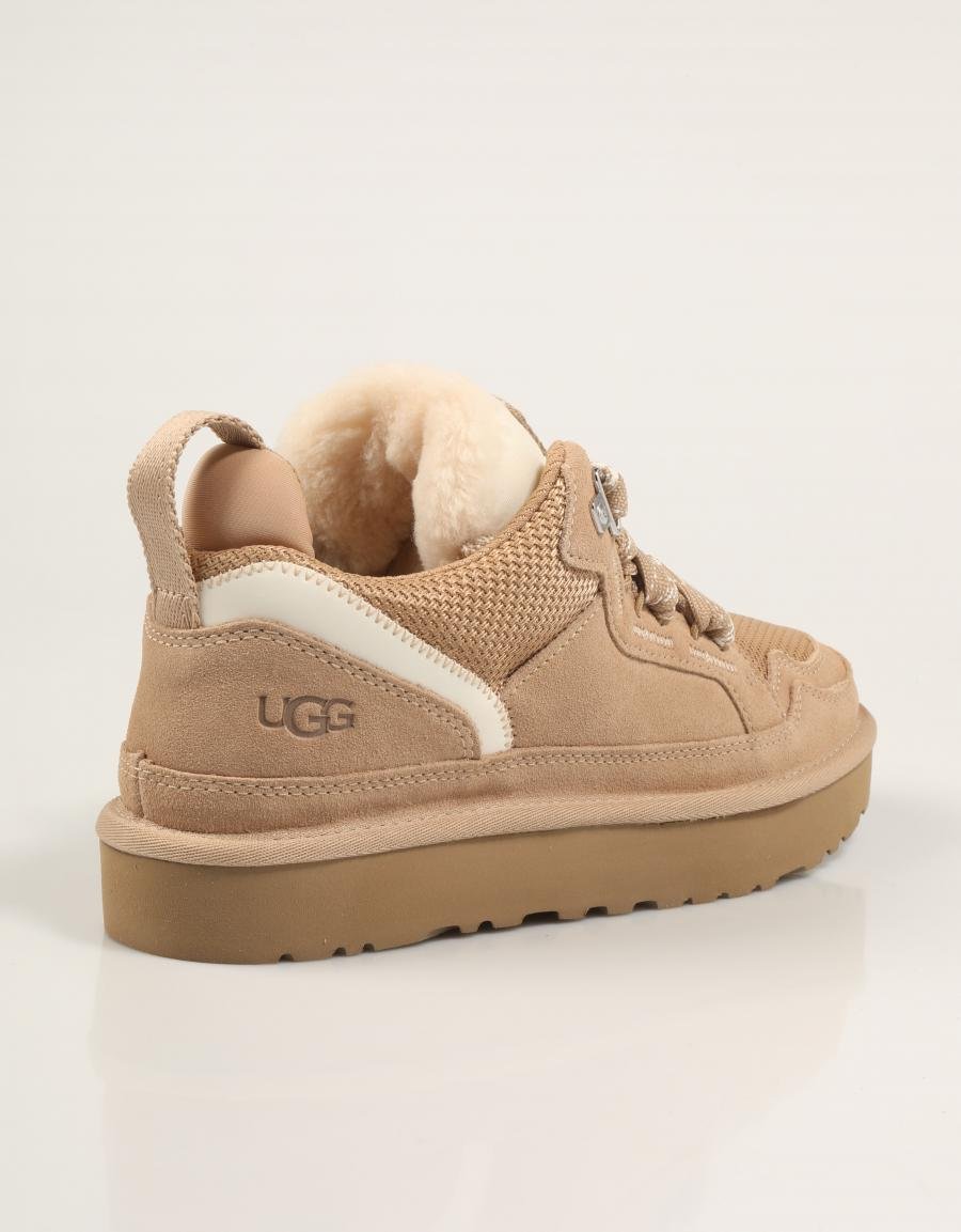 ZAPATILLAS UGG W LOWMEL en color Beige