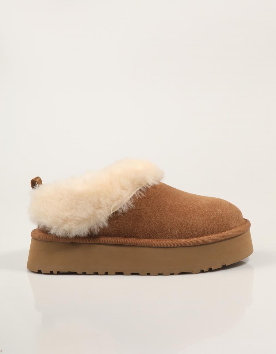 ZUECOS UGG W TAZELLE en color Cuero