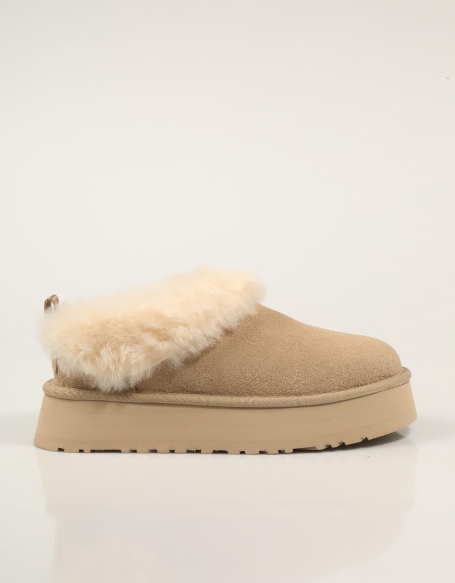 ZUECOS UGG W TAZELLE en color Beige