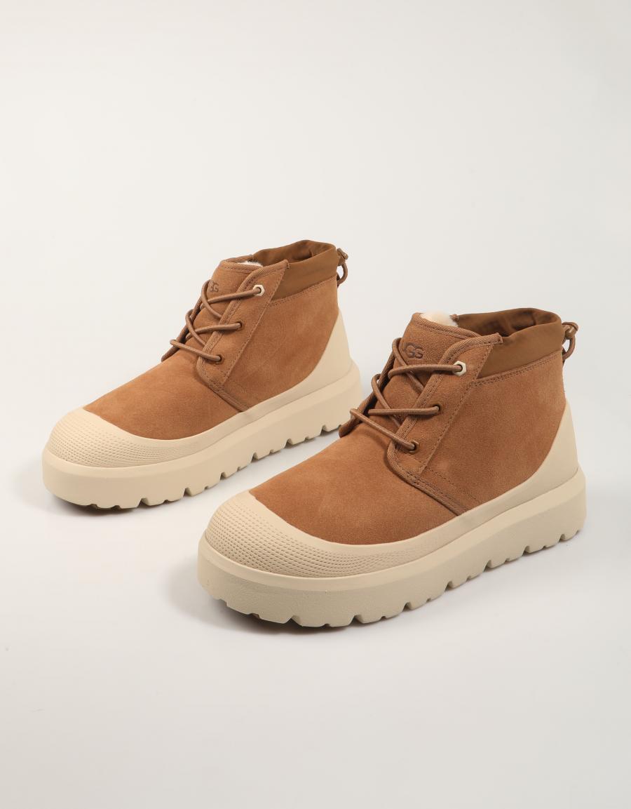 BOTINES UGG NEUMEL WEATHER HYBRID 1143991 en color Cuero