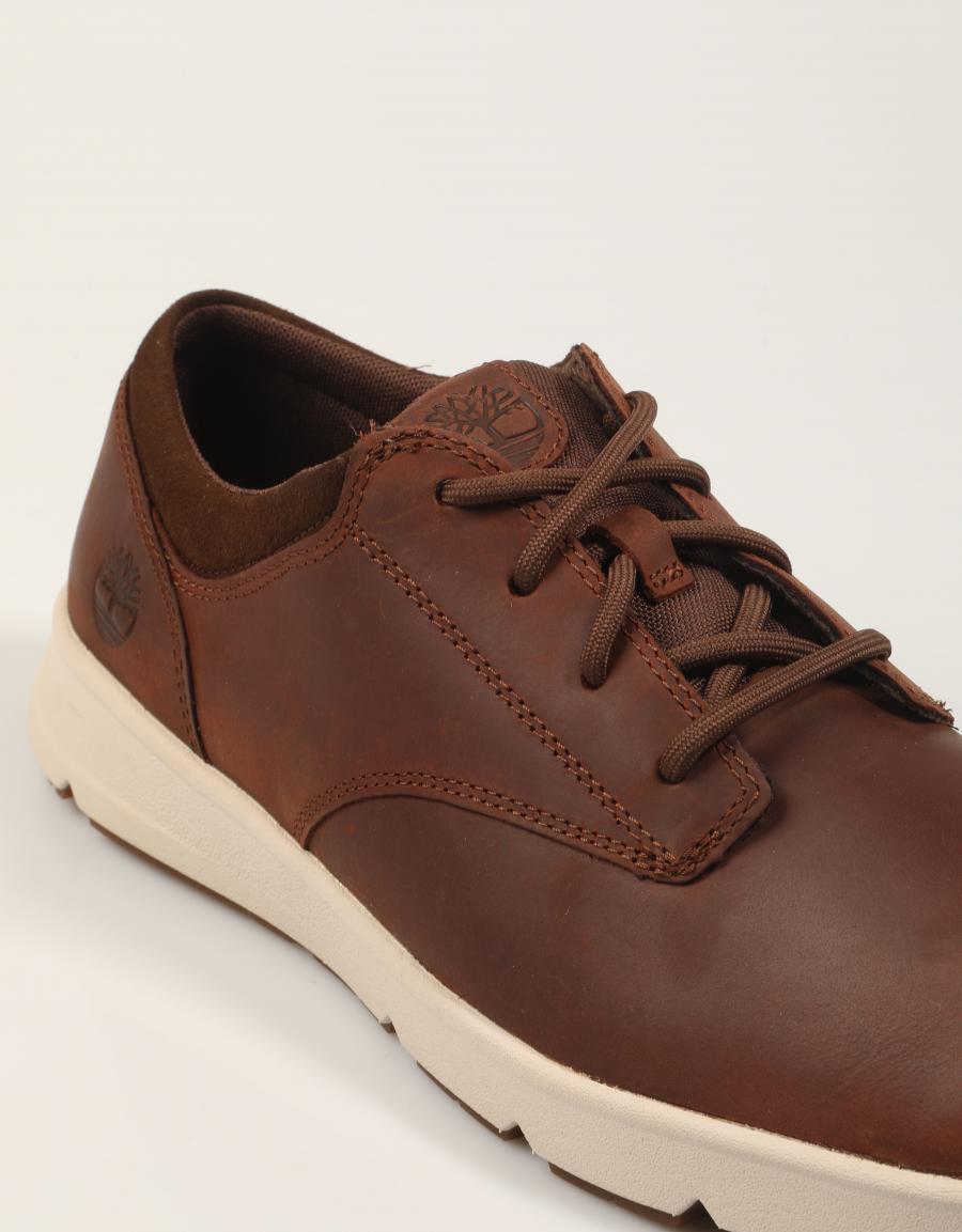 ZAPATOS SPORT TIMBERLAND PARKER STREET LOW LACE SNEAKER en color Marron