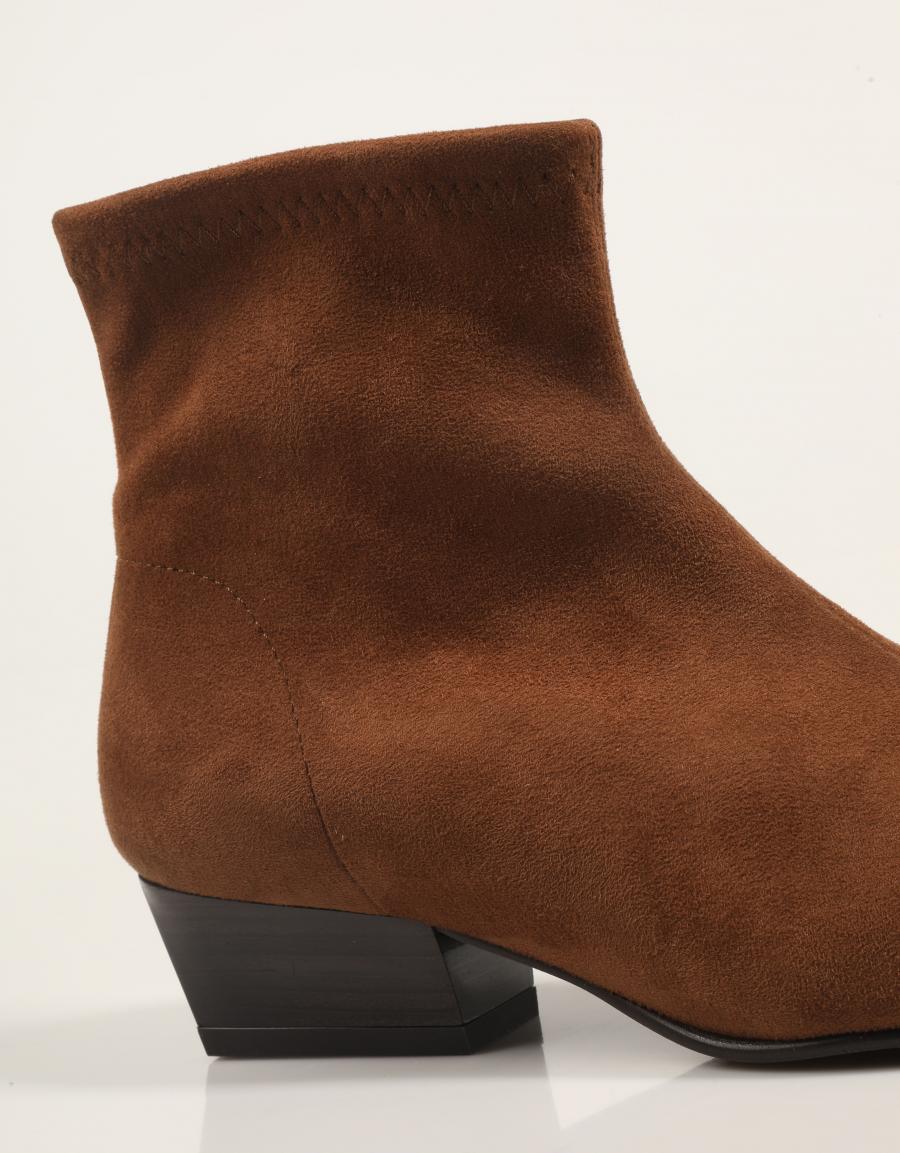 BOTINES MISS ELASTIC 078055 en color Cuero