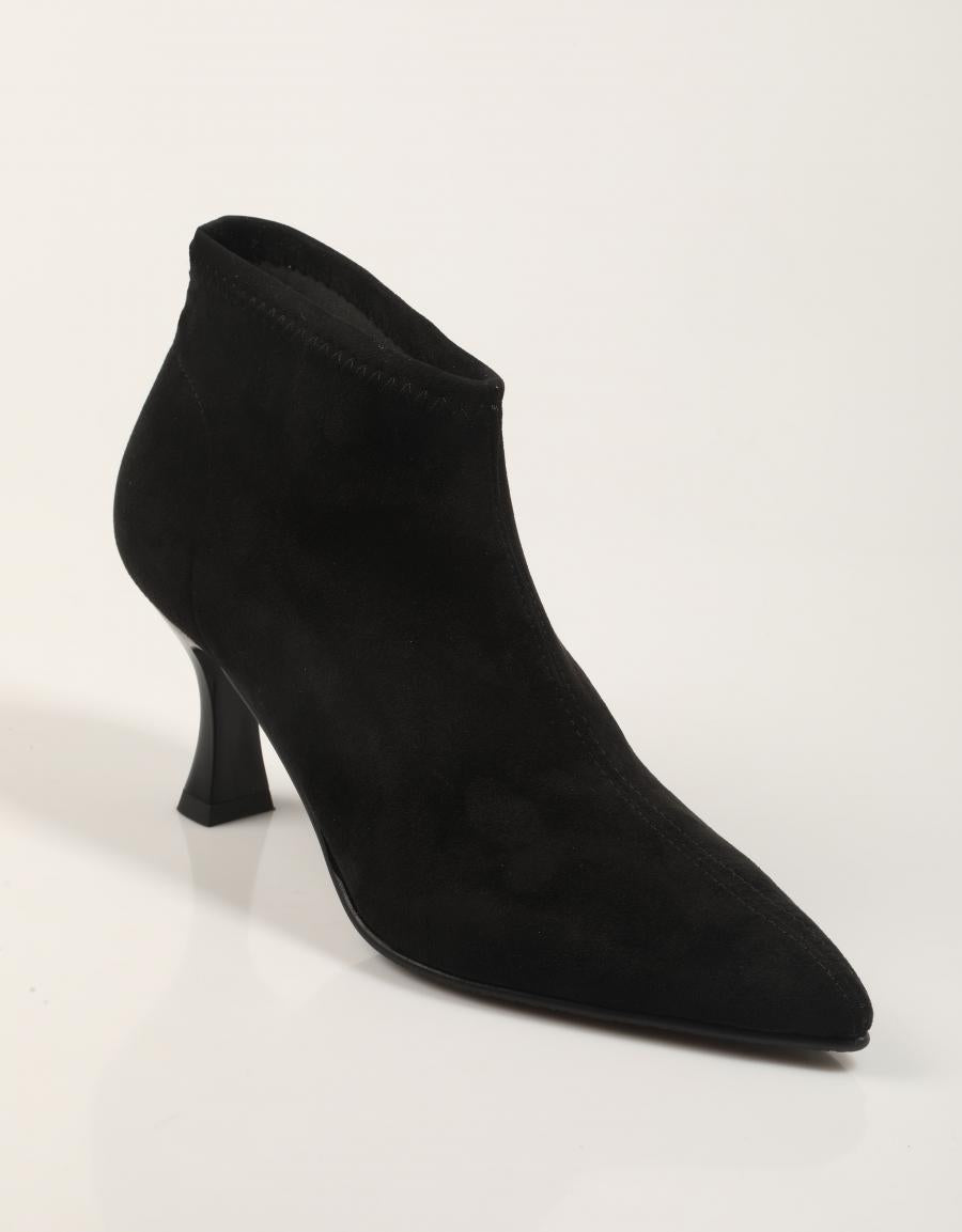 BOTINES MISS ELASTIC 078035 en color Negro
